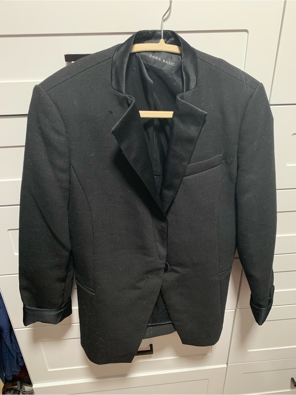 Zara Basic Black Men's Tuxedo Blazer with Satin Lapel